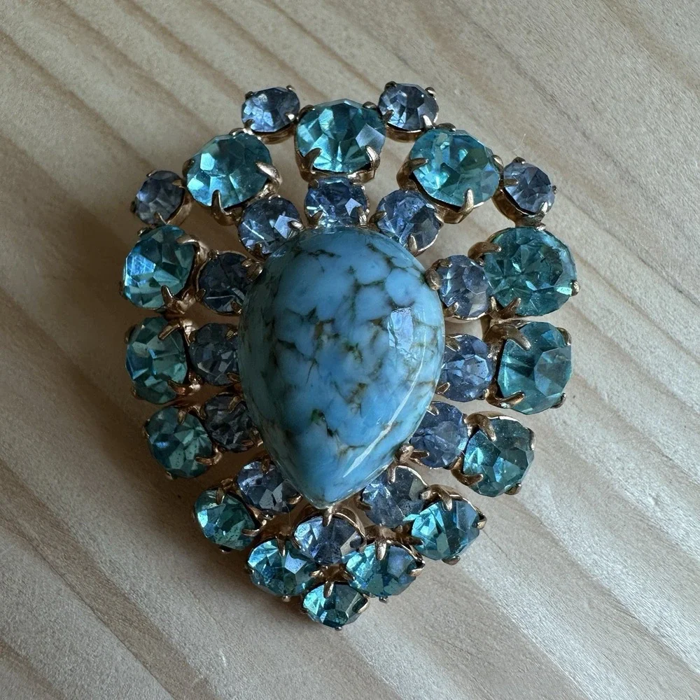 VTG 1950s Pin Brooch 1.5 Inch MCM Turquoise Marble Glass‎ Blue Rhinestone Gold
